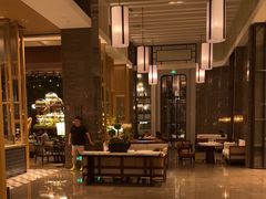 -上海前滩香格里拉大酒店