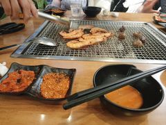 -肉甲韩国木炭烤肉(新壹街1店)