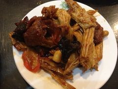 素货-老六素货(王顶堤店)