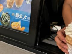 -麦当劳(南京路2店)