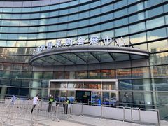 -上海跨国采购会展中心