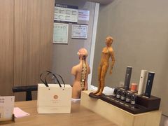 -灸春堂·艾灸·痛症·整脊连锁(之江银泰店)