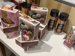 零售区-金凤成祥(东直门现烤面包店)