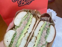 吞拿鱼船长-Catch Bagel(芳草地店)