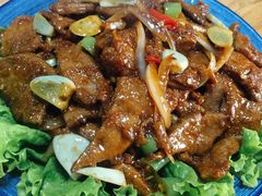 腊八蒜炒猪肝-独一处小酒馆