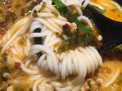 云南小锅-云味馆过桥米线(皇庭广场店)