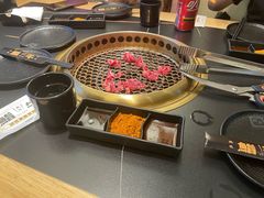 -極屋鮨牛 · 烧肉酒场(时代C馆店)