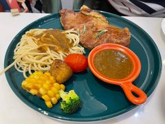 -丽莎沙拉轻食餐厅(国贸店)