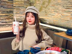 -湊湊火锅·茶憩(南京东路悦荟店)