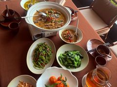 -荷栖小院·品质江西菜(红谷滩店)