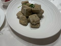 -品悦酒店(三林古镇店)