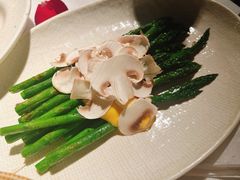 碳烤芦笋配荷兰酱汁-弗兰克牛排西餐厅Ribone steak house(柠檬花园店)