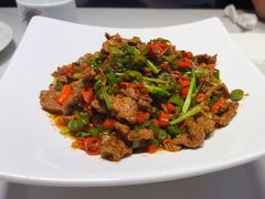 -三湘四水正宗湘菜(君峰路店)