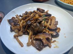 爆炒鲜菌-江南里·新浙菜(苏州大悦城店)