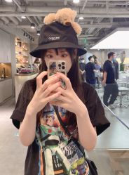 -变画·发型STUDIO