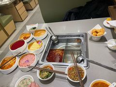 -海底捞火锅(旭辉MALL店)