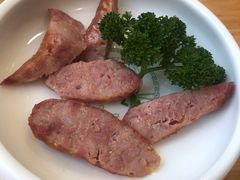 胜利香肠-陈家生煎(世茂双子塔店)