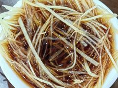 -老陆稿荐(西中市店)