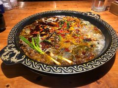 -三道苗苗鱼·美蛙黄辣丁(八里店)