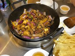 -胡须佬鸡煲四季火锅店(石厦西村直营店)