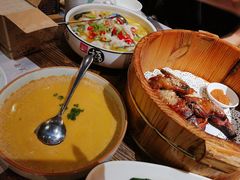 -胡桃里音乐酒馆(环亚凯瑟琳广场店)