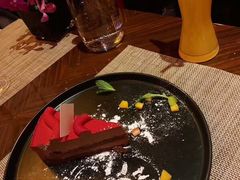 -YUE·6·西式融合餐厅(外滩六号店)