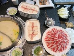 -江小渔鲜鱼火锅(西二道街店)