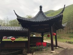 -藏龙百瀑风景区