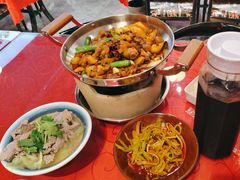 -冯烫烫跷脚牛肉·川菜小馆(武胜西街店)