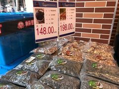 -秋林·里道斯(西七道街店)