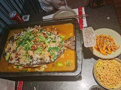 -俏巴妹烤鱼香锅(奥体店)