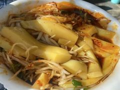 -瑞丰园庭院餐厅·白族传统家常菜