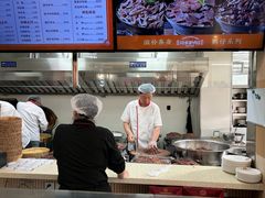 -闫家驴肉老店(华电一校店)
