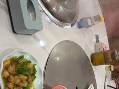 -九妹农家大铁锅东北菜(江湾店)