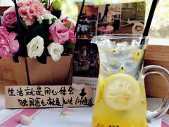 百香果气泡水-邻与咖啡(鼎太风华店)