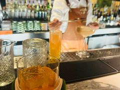 -OZONE 顶楼酒吧(香港丽思卡尔顿酒店)