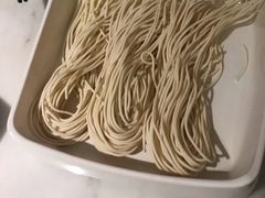 -左庭右院鲜牛肉火锅(浦江欢乐颂店)