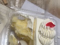 -红宝石·鲜奶小方·海派西点房(控江店)