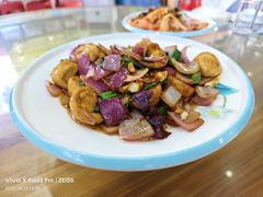 -邹胖哥好好吃餐馆(荔波美食街店)