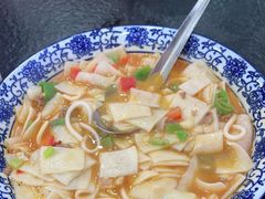 -撒拉人家.酸菜牦牛肉火锅