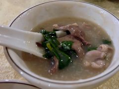-标记美食新鲜猪杂(兴南大道店)