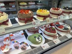 -花花卷卷·鲜食蛋糕(静安久光百货店)