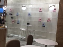 -奈雪的茶(华侨城创意园店)