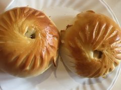 烤酸菜包-凯鸽酒楼(操场城店)