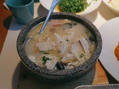 -荷塘秋月·本帮江浙菜(国权路店)