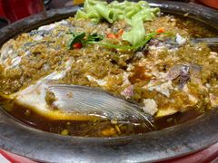 老实人酱椒鱼头-蜀香格格•剁椒鱼头(龙西店)