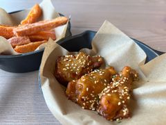-必胜客(航洋国际店)