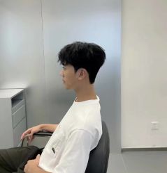 -苑苑发型设计
