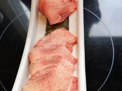 厚切牛舌-飞驒牛 烤肉 马食一代(銀座店)