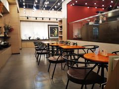 -光海书局(南京东路第一百货店)